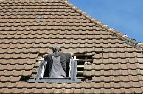 Pose de velux - Formiguères